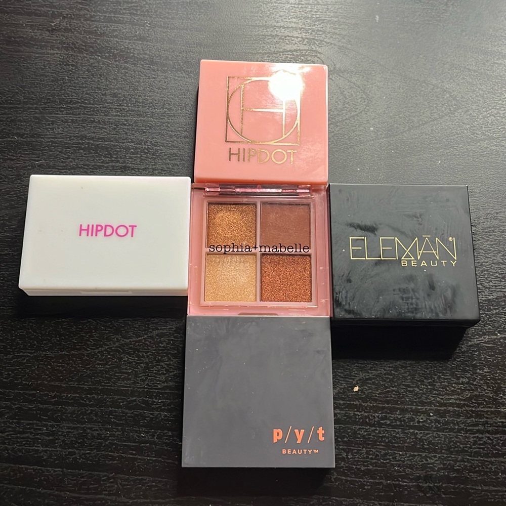 Mini eye shadow bundle